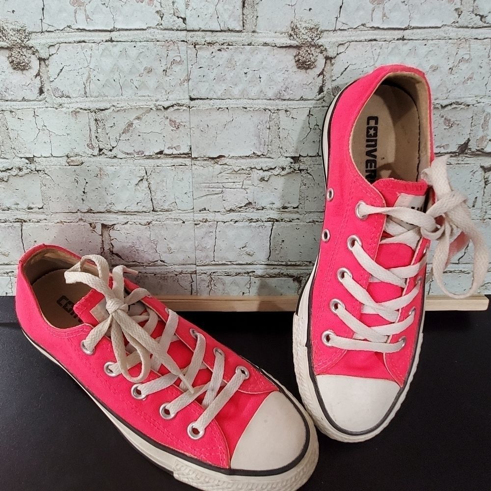 Unisex Adult Neon Pink Converse Sneakers